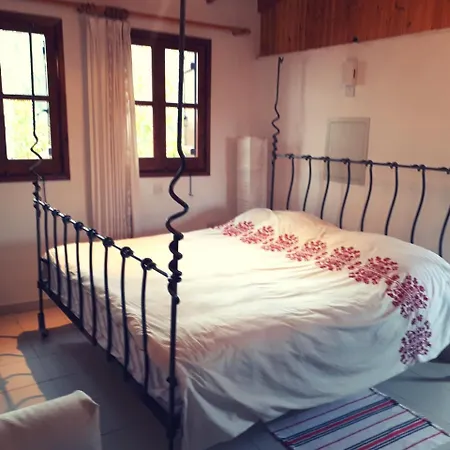 Mountain Charm Chalet *