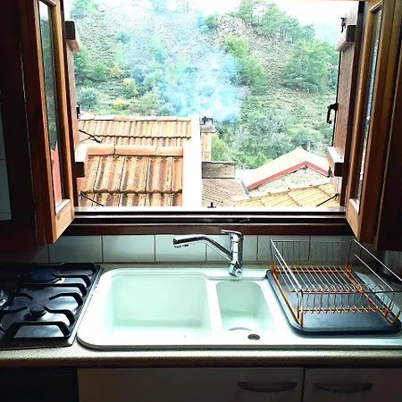 Mountain Charm *